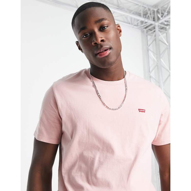 Levis pink shop t shirt