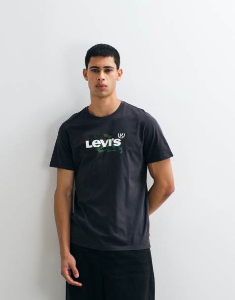 Levi's T-shirt z nadrukiem camo i logo w czerni - view 1