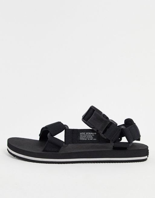 Levi's tahoe refresh sandal in black with straps | ASOS