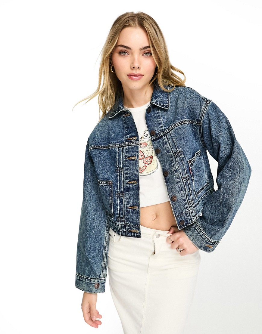Levi's Tailored 90s Trucker Jacket in mid wash blue