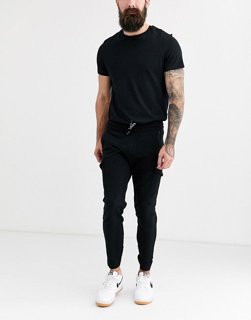Levi's tapered cargo joggers