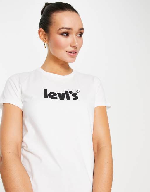 The perfect store graphic tee levis