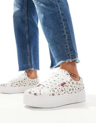 Levi's - Tijuana - Sneaker in Weiß mit durchgängigem Blumenmuster