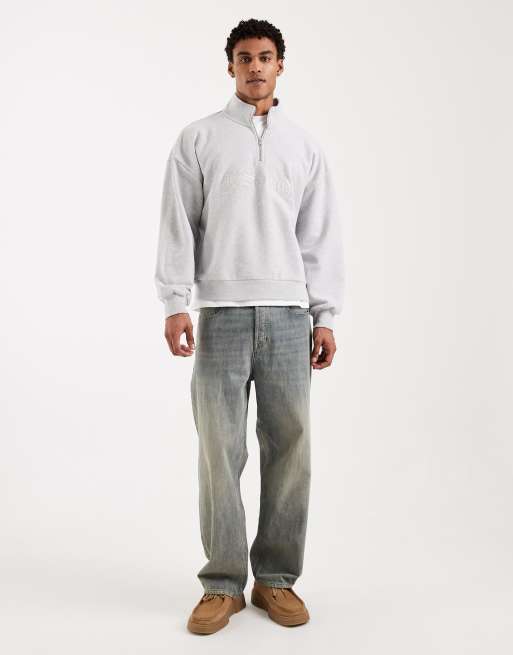 Levi's tonal embroidered 1/4 zip sweatshirt in light grey, 2 of 5
