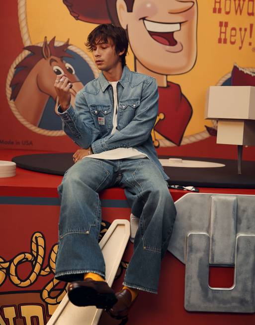 Levi's Toy Story Loose western flare jeans in mid indigo | ASOS