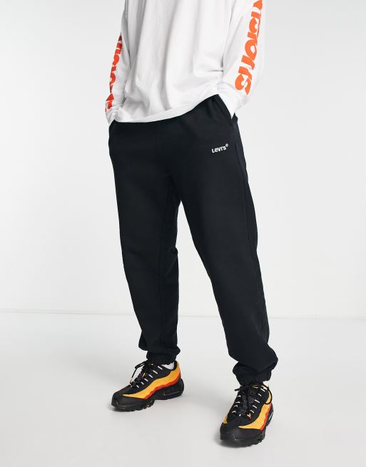 Levi's trackies in black with small logo