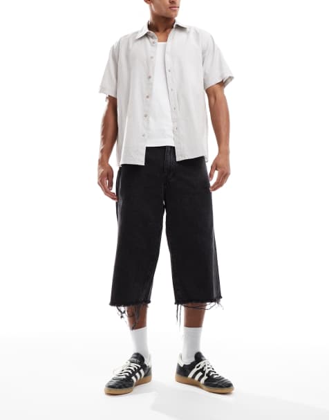 Levi's twisted baggy 3/4 denim jeans in black - view 1