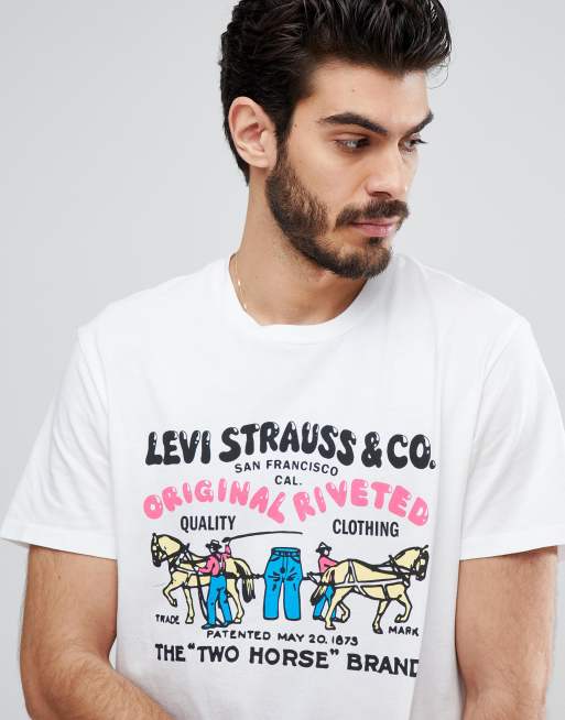 Levi's vintage two horse 2025