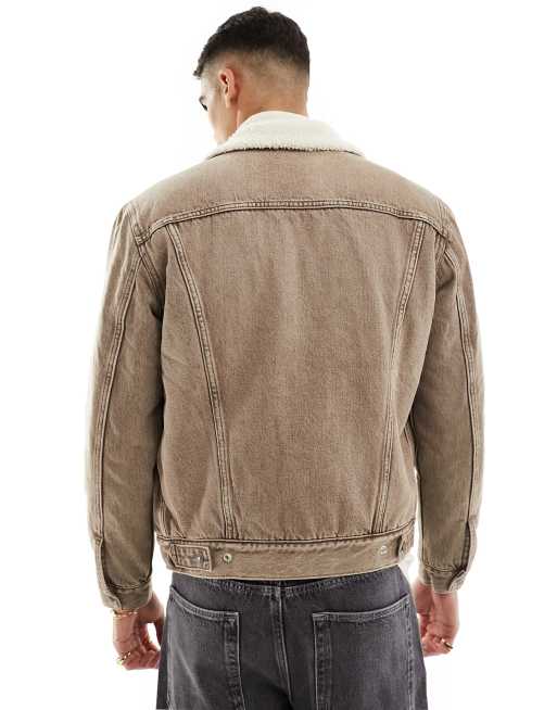 Levi's – Type 3 – Jasnobrązowa kurtka jeansowa typu trucker z kożuszkiem, 4 z 4