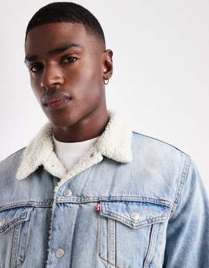 Levi's type 3 sherpa denim trucker jacket in light wash