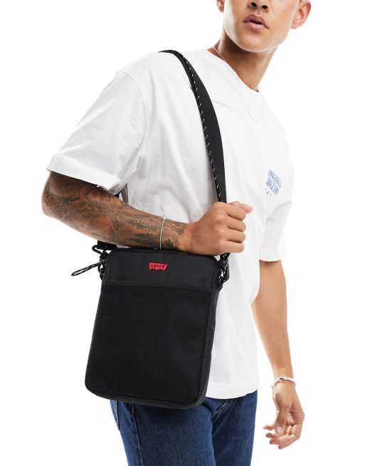 Levi's – Umhängetasche in Schwarz mit zwei Riemen und Logo , 4 von 4