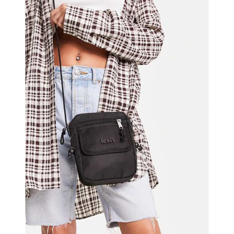 Levi's utility lanyard crossbody bag in black | ASOS