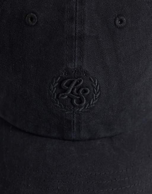 Levi's varsity baseball cap in washed black, 3 of 3