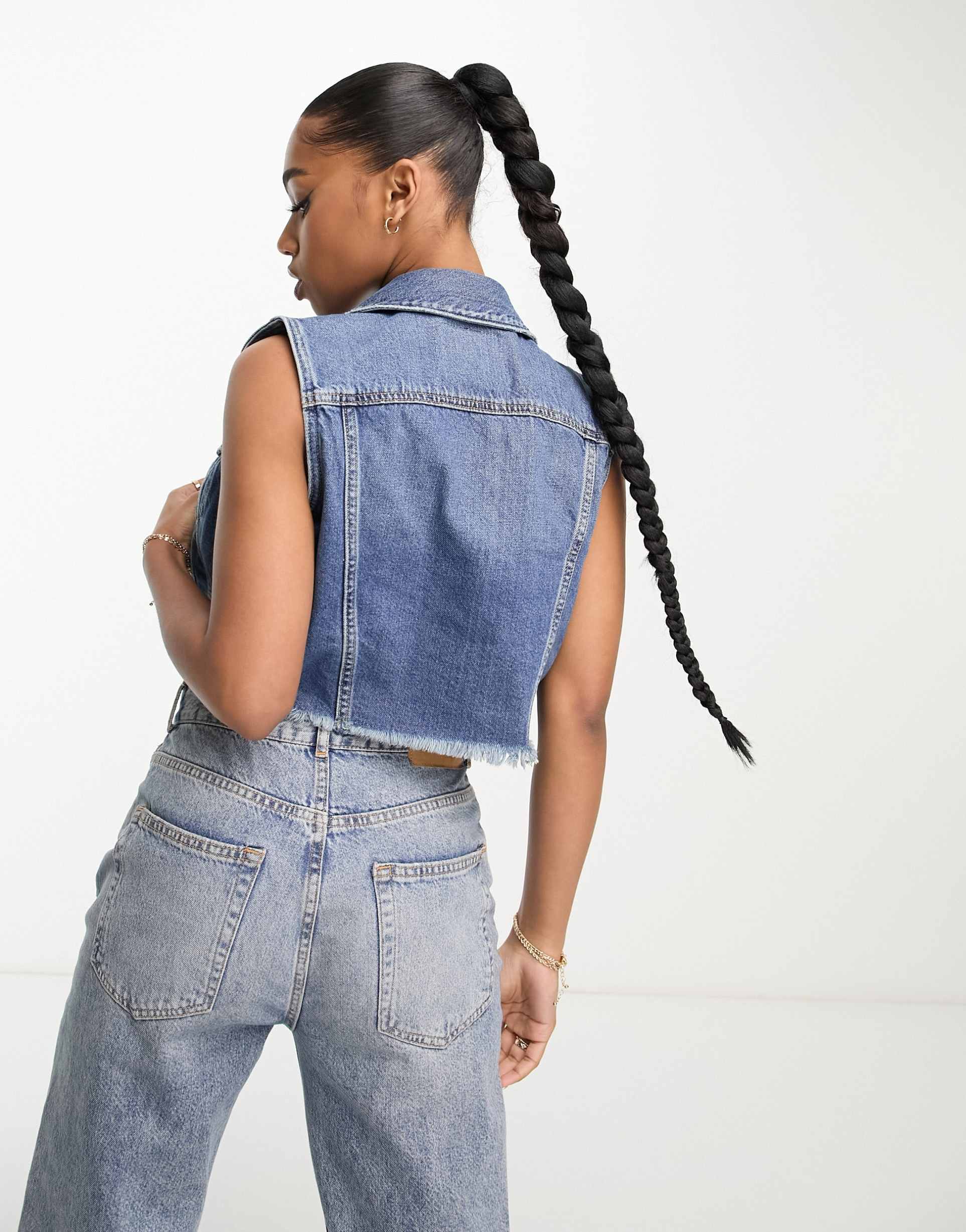 Levi's vintage denim waistcoat in mid wash blue view 3