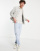 Thumbnail 1 van 4