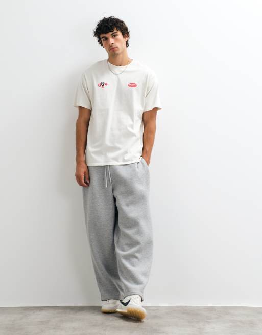 Levi's vintage graphic T-shirt in crème, 2 van 5