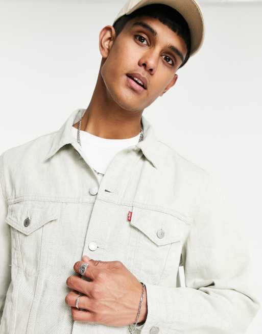 Levi's Vintage relaxed fit denim trucker jacket in ecru gray | ASOS