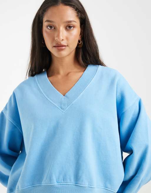 Levi's vintage v-neck sweatshirt in blue, 1 of 4