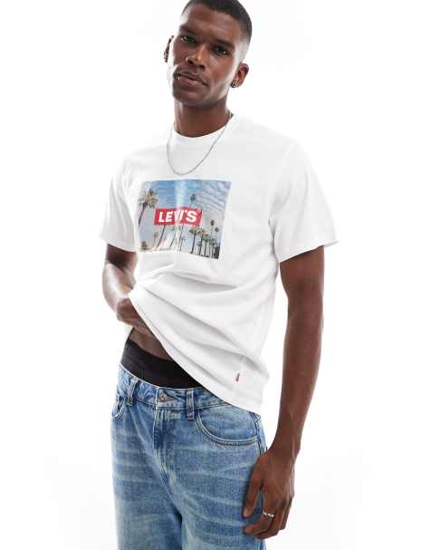 Levi's – Vit, avslappnad t-shirt med fototryck och fyrkantig logga - view 1