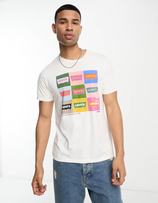 Levi's – Vit t-shirt med utplacerade neonfärgade loggor – Endast hos ASOS