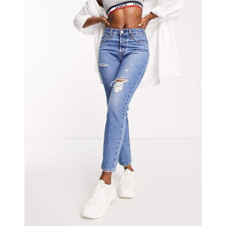 Wedgie icon fit 2024 ripped straight leg jeans