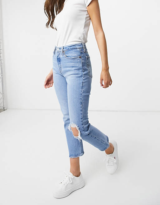 Levi's wedgie straight leg jeans with busted knee in light wash | ASOS