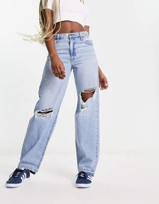 Levi's - Weit geschnittene Dad-Jeans mit Rissen und hellblauer Waschung