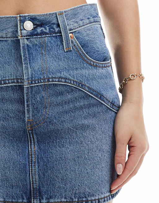 Levi's western icon denim skirt in light blue , 3 of 5
