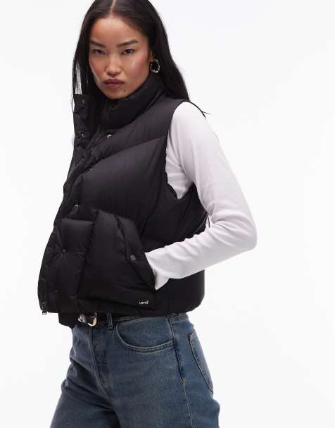 Levi's western puffer gilet in black - view 1