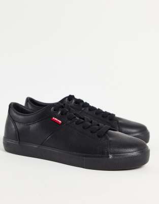 levis trainers black