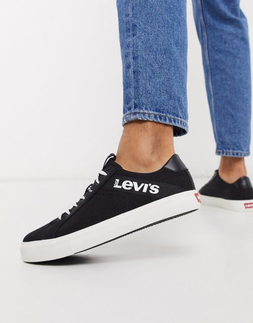 Levi's woodward logo trainers in black