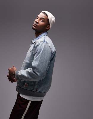Levi's - Workwear Capsule - Embarcadero - Piloten bomberjack van lichtgewicht denim met lichte wassing - view 1