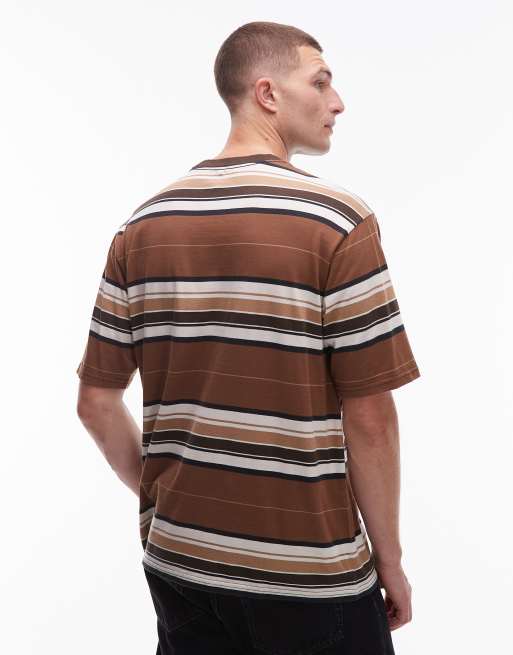 Levi's - Workwear Capsule - Ruimvallend T-shirt met logolabel op de borstzak in bruin, 3 van 5