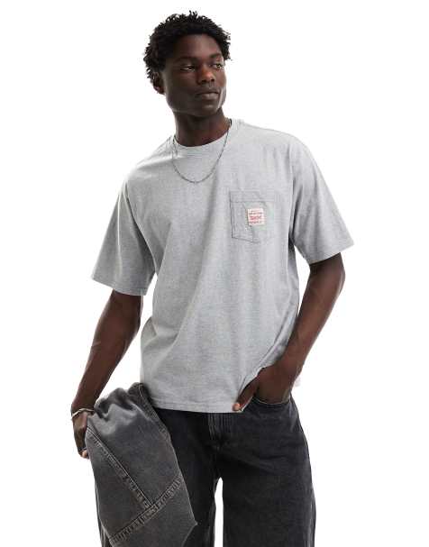 Levi's – Workwear – Locker geschnittenes T-Shirt in meliertem Grau mit Tasche - view 1