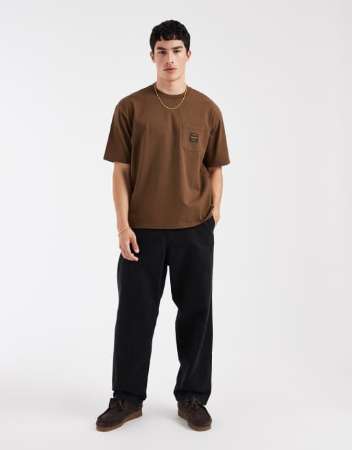 Levi's Workwear T-Shirt mit Tasche in Braun, 2 von 5