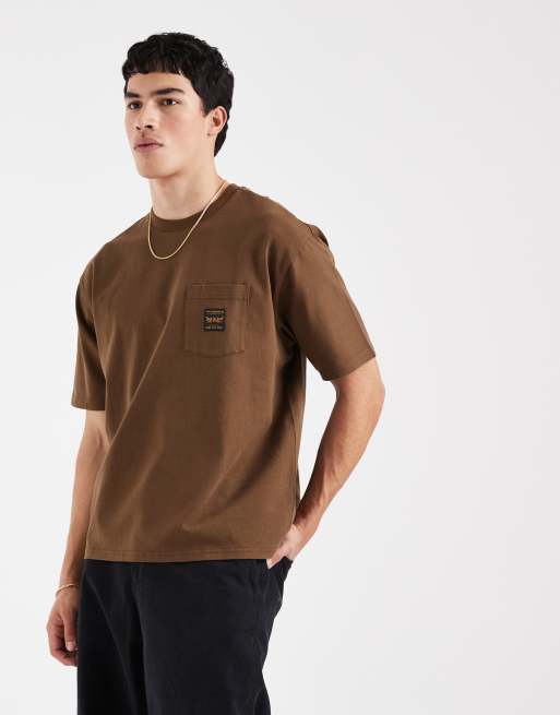 Levi's Workwear T-Shirt mit Tasche in Braun, 3 von 5