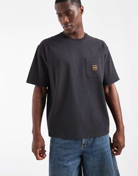 Levi's Workwear-T-Shirt mit Tasche in Schwarz - view 1