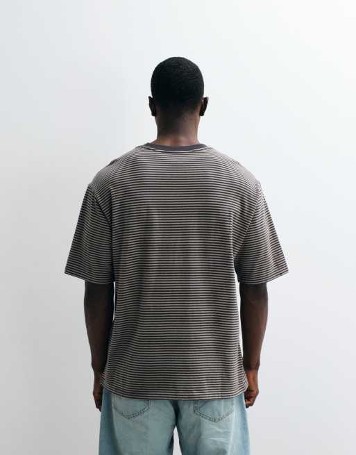 Levi's – Workwear – T-shirt w paski w kolorze khaki z kieszonką i logo, 2 z 5