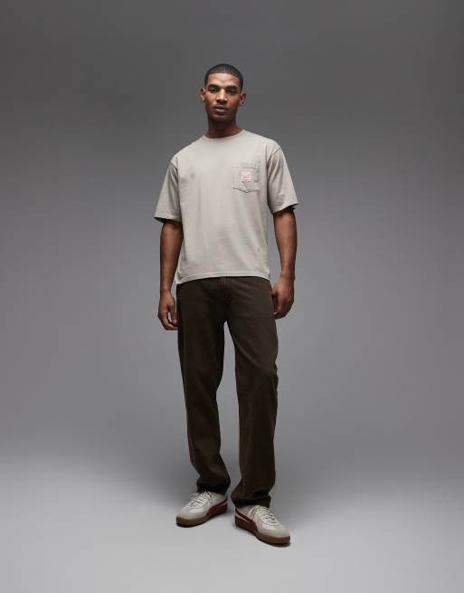 Levi's Workwear t-shirt z kieszonką w kolorze beżowym, 2 z 5