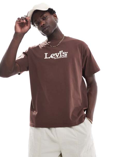 Levi's x ASOS exclusive t-shirt with retro chest logo in brown - view 1