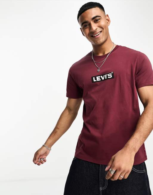 Levi's burgundy store t shirt