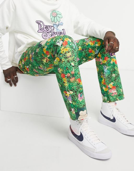 Levi's x Pokemon 551z authentic straight fit over garden print jeans in mid wash | ASOS