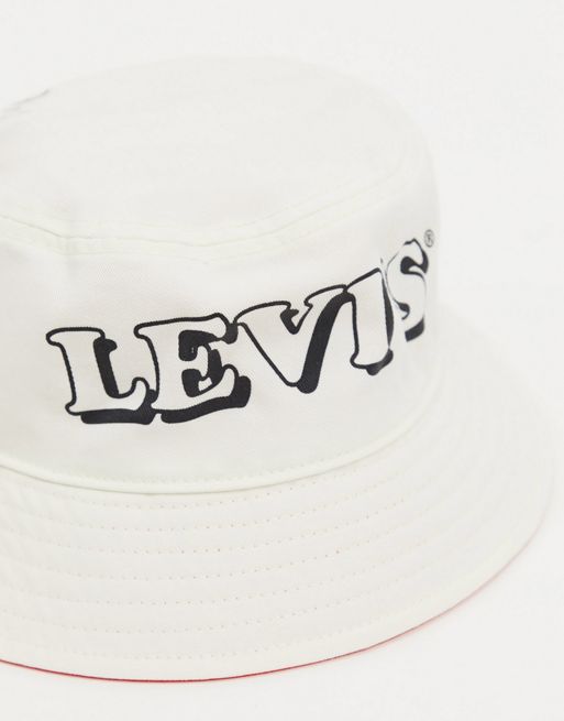 Levi's x Snoopy reversible bucket hat in red & white | ASOS