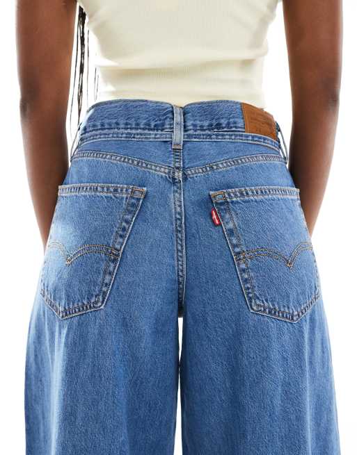Levi's XL wide fit jeans in mid blue, 4 of 5