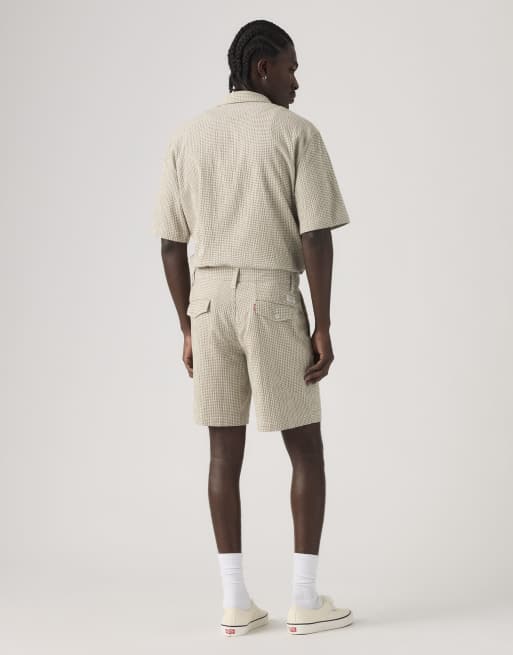 Levi's Xx chino authentic relaxed lightweight twill shorts in beige, 2 of 4