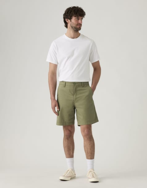 Levi's Xx chino authentic relaxed lightweight twill shorts in green - view 1
