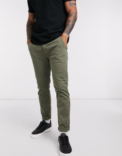 Levi's – XX – Schmal geschnittene Chinohose in Olivgrün