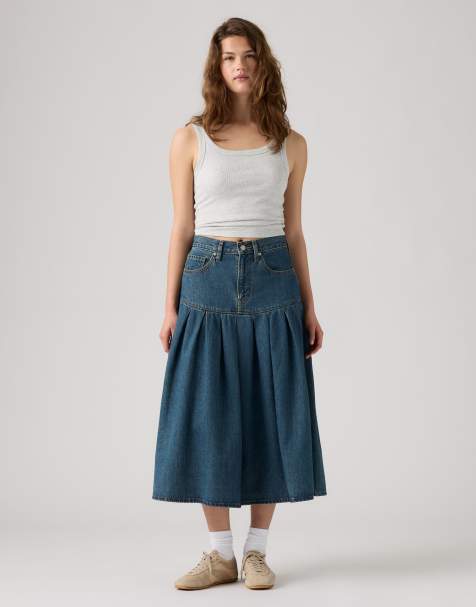 Levi's Yoked pleated midi denim skirt in blue - view 1