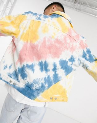 Levi's Youth vintage fit tie dye denim trucker jacket in multi | ASOS