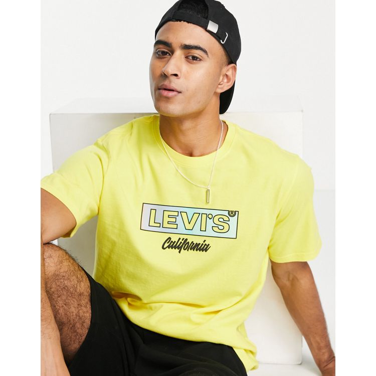 Levi's – Żółty T-shirt z logo w ramce z efektem ombre | ASOS